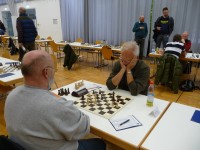 Letzte Runde: Schwarz scheint zu gewinnen... 